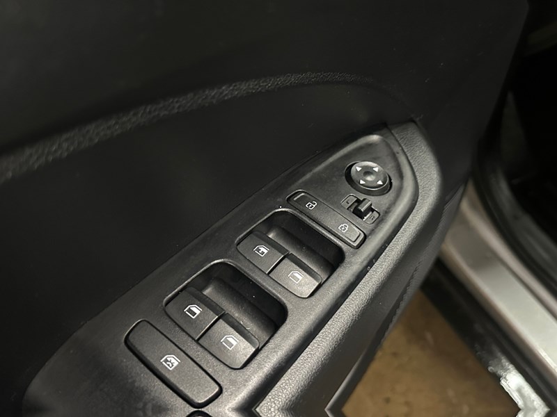 2023 Hyundai Venue Preferred w/Two-Tone