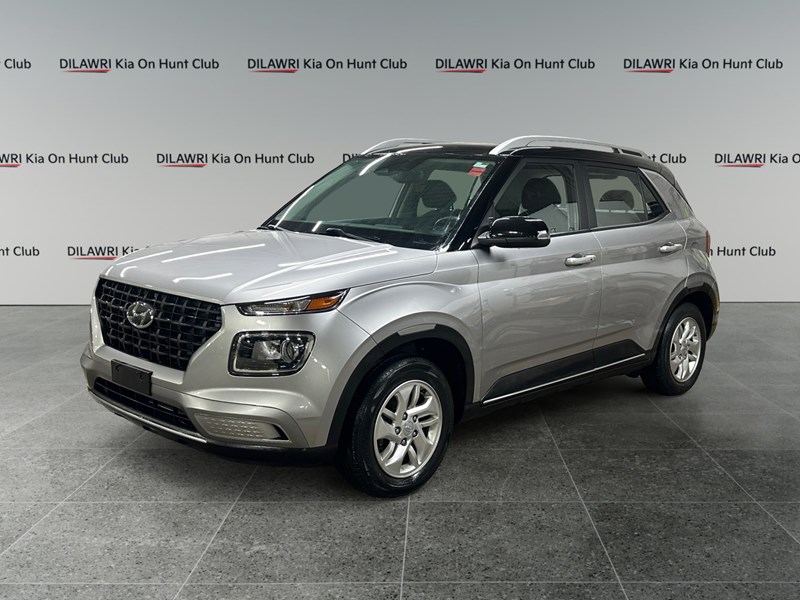 2023 Hyundai Venue Preferred w/Two-Tone