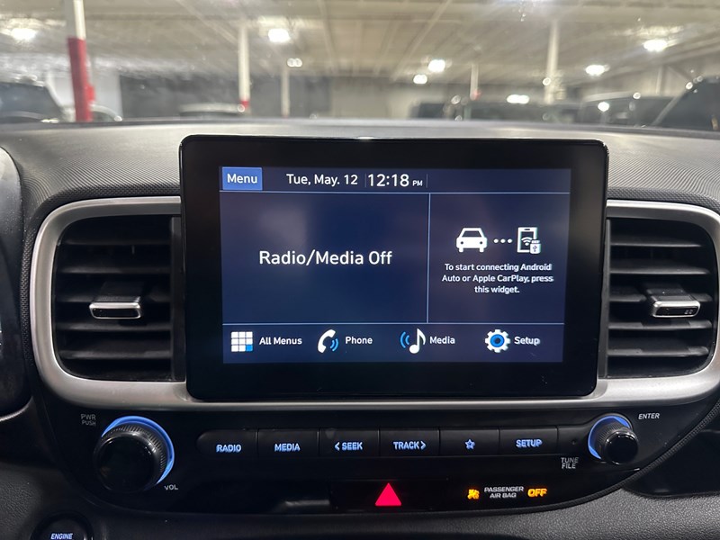 2023 Hyundai Venue Preferred w/Two-Tone