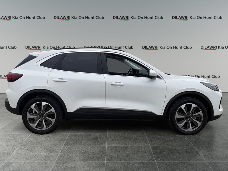 2024 Ford Escape Platinum