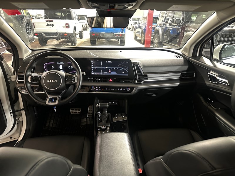 2023 Kia Sportage EX Premium w/Black Interior