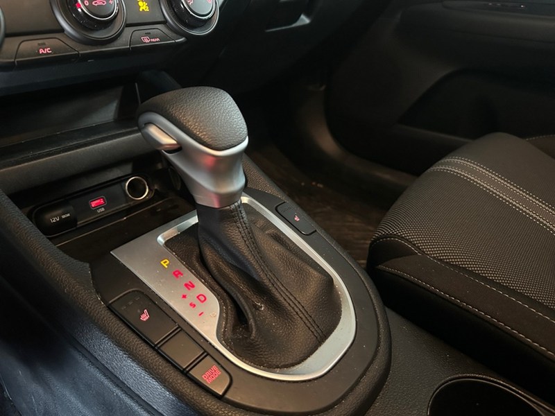 2023 Kia Forte LXI AUTO\I CAR PLAYI HEATED SEATS