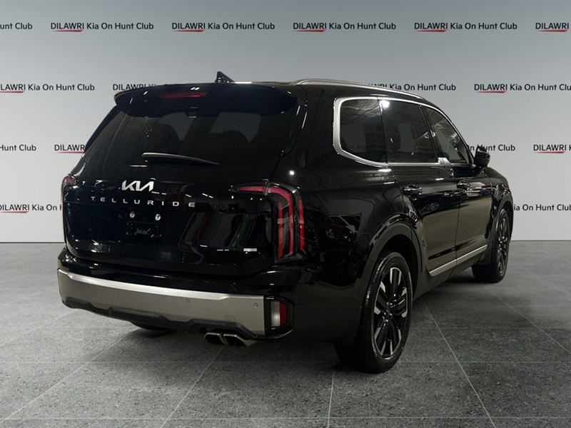 2023 Kia Telluride SX AWD I NAV I LEATHER I 8 PASS. I CAR PLAY
