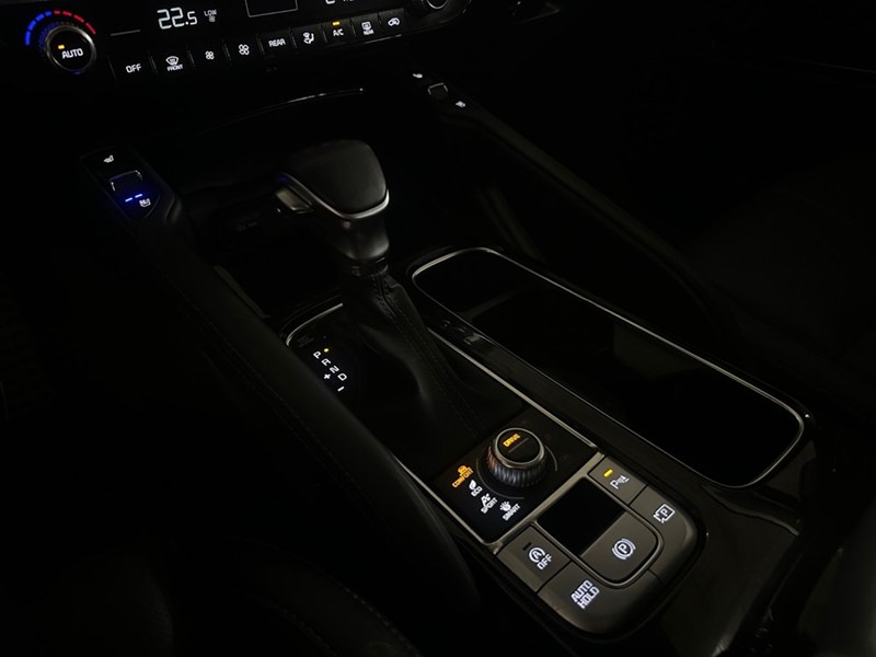 2023 Kia Telluride SX AWD I NAV I LEATHER I 8 PASS. I CAR PLAY