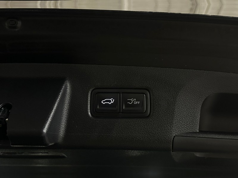 2023 Kia Telluride SX AWD I NAV I LEATHER I 8 PASS. I CAR PLAY