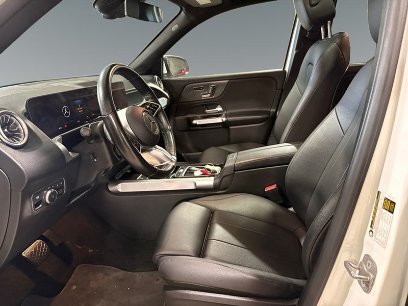 2024 Mercedes-Benz GLB 250 GLB 250 I AWDI EXCLUSIVE TRIM I NAVIPANORAMIC ROOF