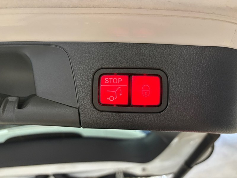 2024 Mercedes-Benz GLB 250 GLB 250 I AWDI EXCLUSIVE TRIM I NAVIPANORAMIC ROOF