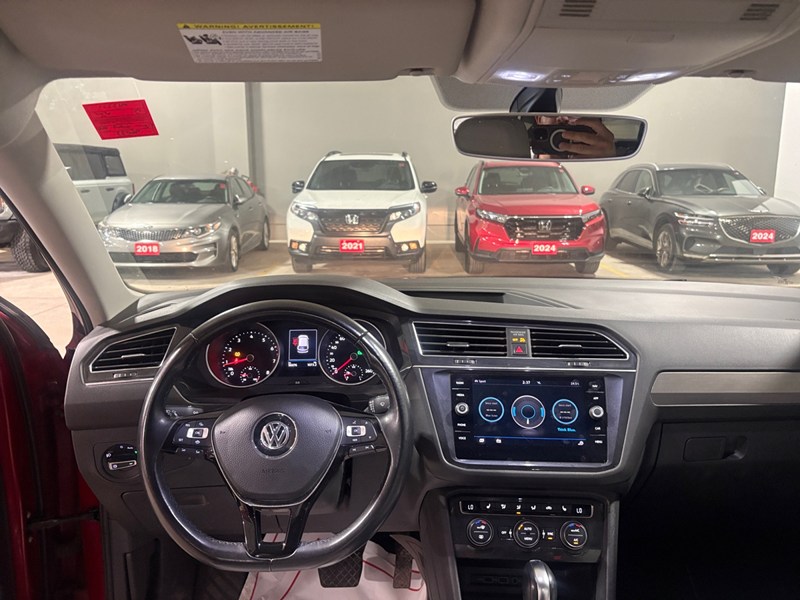 2019 Volkswagen Tiguan Comfortline 4MOTION I LEATHER I NAV I BLIND SPOT