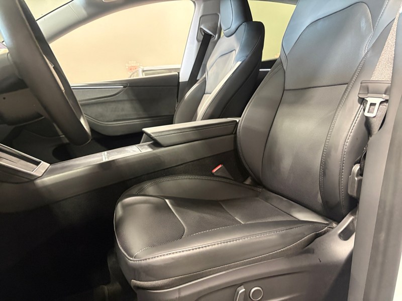 2026 Tesla Model Y Premium