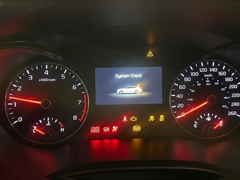 2018 Kia Optima EX/ LEATHER/ BLIND SPOT/ CAR PLAY