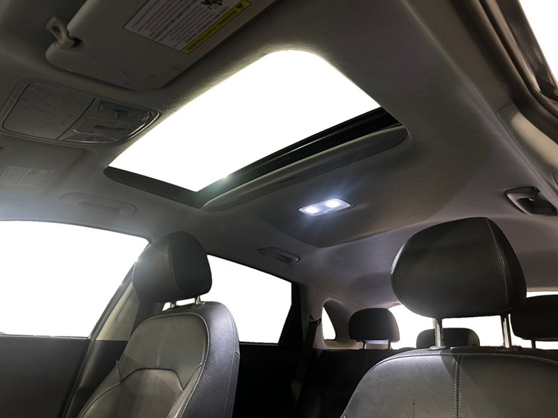 2018 Kia Niro SX-T I LEATHERI ROOF I NAVI BLIND SPOT I LANE KEEP