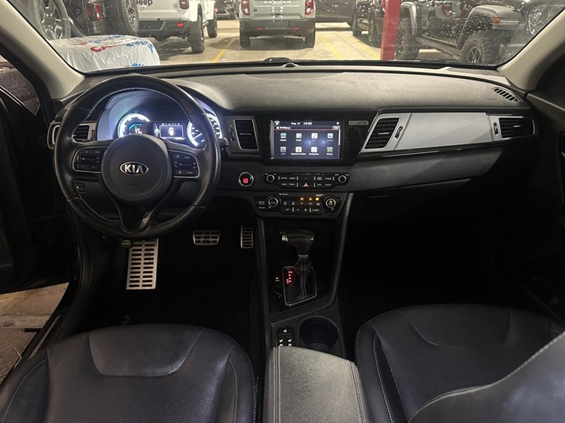 2018 Kia Niro SX-T I LEATHERI ROOF I NAVI BLIND SPOT I LANE KEEP