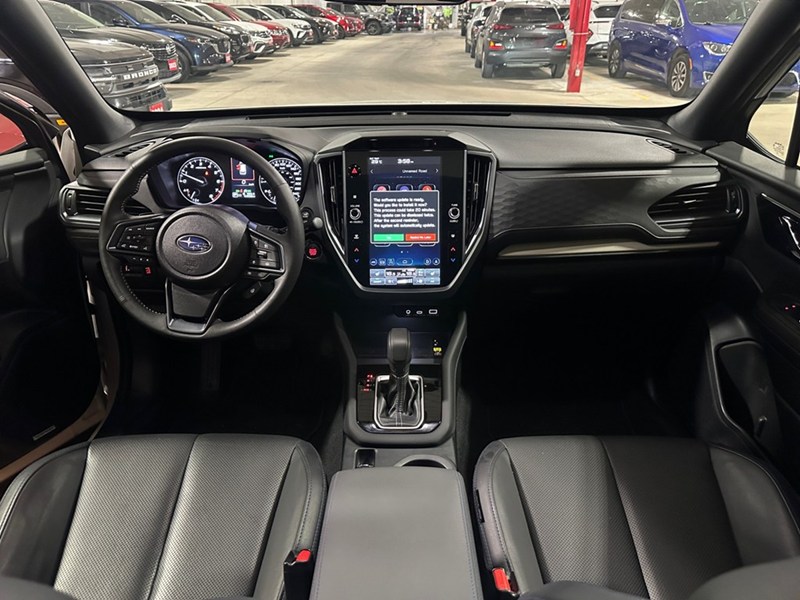 2025 Subaru Forester Limited AWD/ EYE SIGHT /  NAV/ LEATHER/ ROOF
