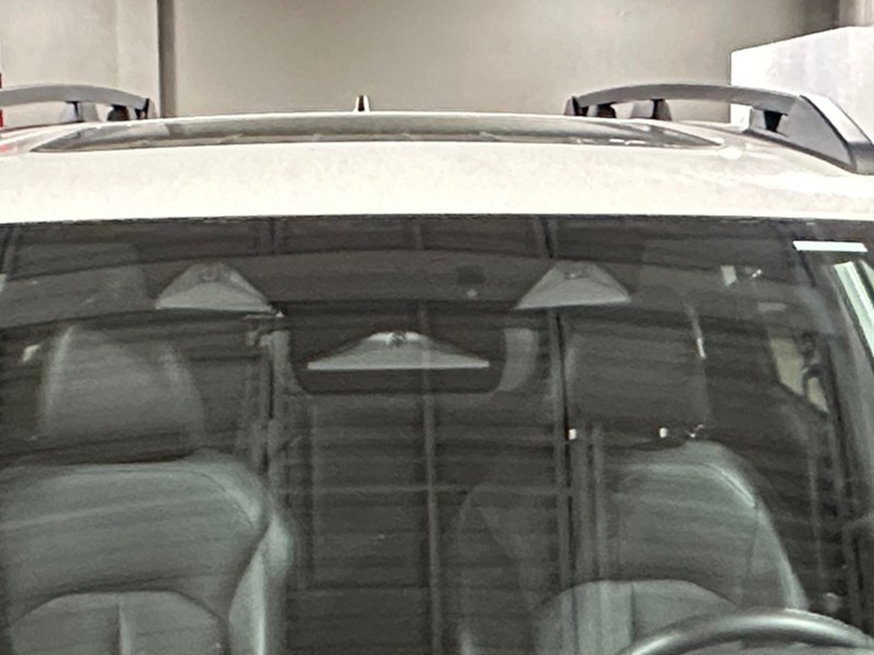 2025 Subaru Forester Limited AWD/ EYE SIGHT /  NAV/ LEATHER/ ROOF