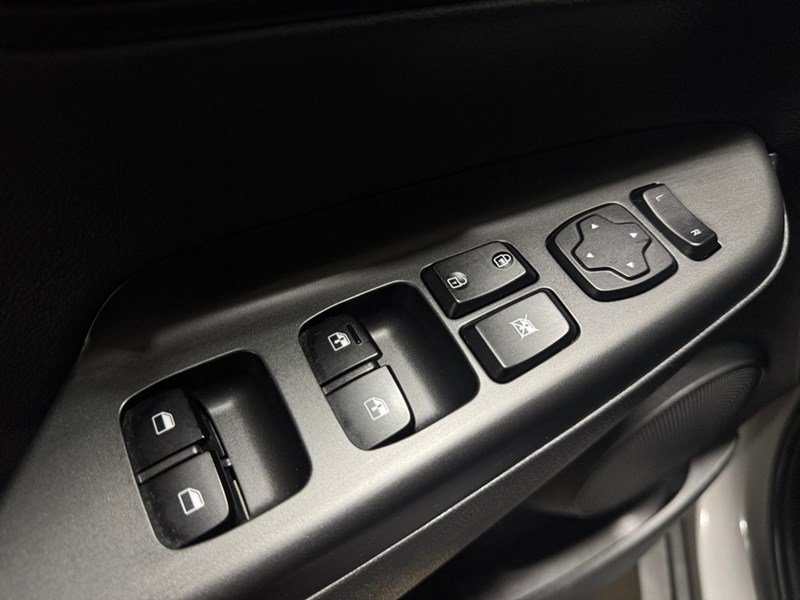 2023 Hyundai Kona Preferred AWD w/Sun & Leather Package