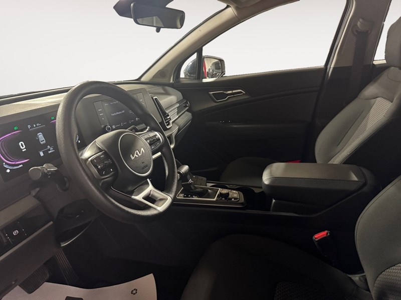 2024 Kia Sportage LX AWD