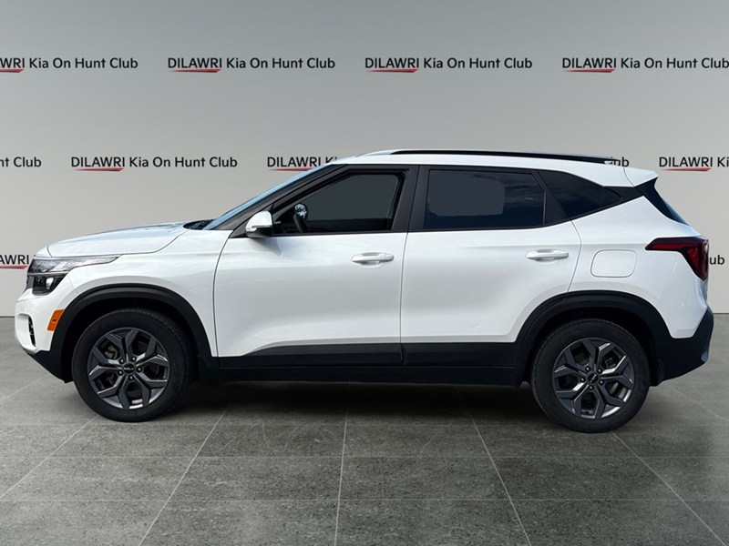 2024 Kia Seltos LX AWD/ CAR PLAY /  LANE SAFETY/ BLIND SPOT