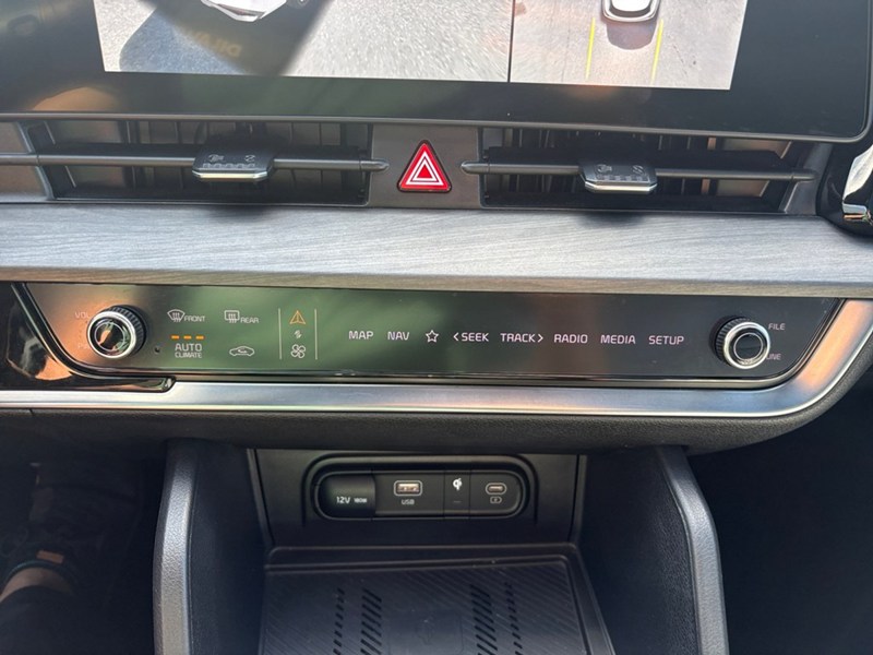 2024 Kia Sportage X-Line Limited/ LEASE RETURN/ LEATHER/ PANO ROOF