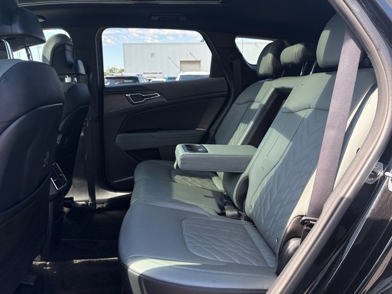 2024 Kia Sportage X-Line Limited/ LEASE RETURN/ LEATHER/ PANO ROOF