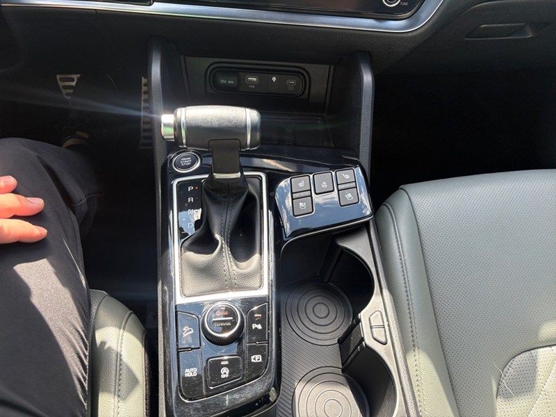 2024 Kia Sportage X-Line Limited/ LEASE RETURN/ LEATHER/ PANO ROOF