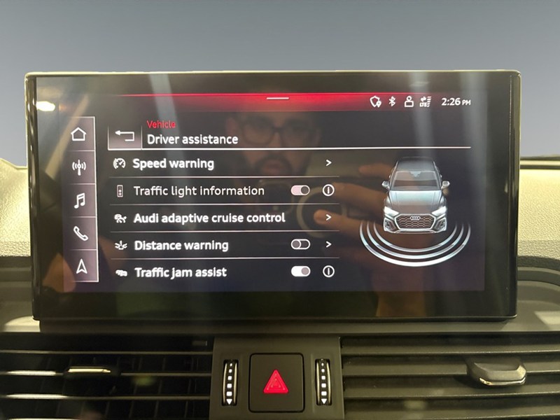 2024 Audi Q5 Komfort 45 TFSI quattro/ CAR PLAY/ BLIND SPOT