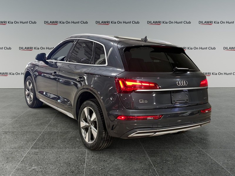 2024 Audi Q5 Komfort 45 TFSI quattro/ CAR PLAY/ BLIND SPOT