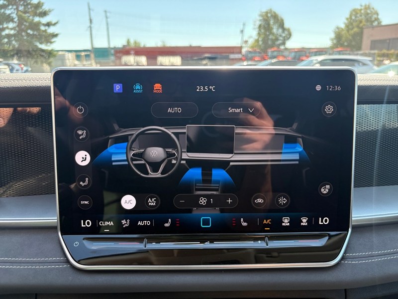 2026 Volkswagen Tiguan Comfortline AWD / LANE KEEP/ BLIND SPOT/ CAR PLAY
