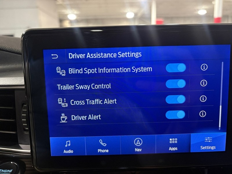 2023 Ford Explorer Limited 4WD 7-PASS. PANOROOF/ 360 CAM/ BLINDSPOT