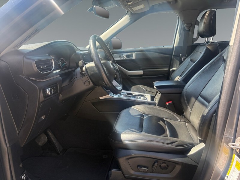 2023 Ford Explorer Limited 4WD 7-PASS. PANOROOF/ 360 CAM/ BLINDSPOT
