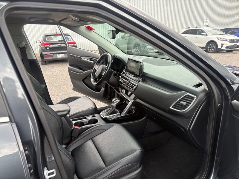 2023 Kia Seltos SX Turbo AWD-OFF LEASE- HEADS UP DISPLY-LEATHER-