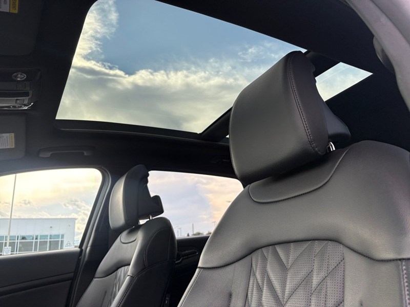 2023 Kia Sportage X-Line Limited/ LEASE RETURN/ LEATHER/ PANO ROOF