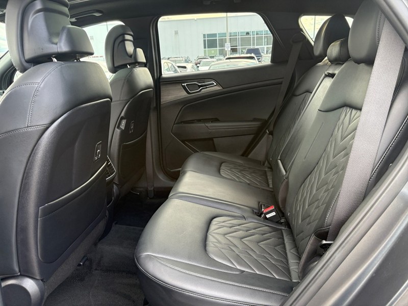 2023 Kia Sportage X-Line Limited/ LEASE RETURN/ LEATHER/ PANO ROOF