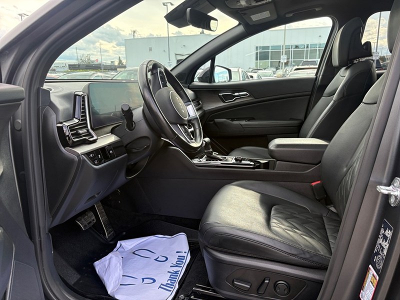 2023 Kia Sportage X-Line Limited/ LEASE RETURN/ LEATHER/ PANO ROOF