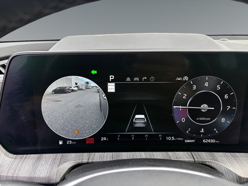2024 Kia Telluride SX Limited / HEADS UP DISPLY, NAV, PANORAMIC ROOF