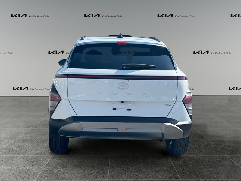 2024 Hyundai Kona 2.0L Preferred AWD w/Trend Package