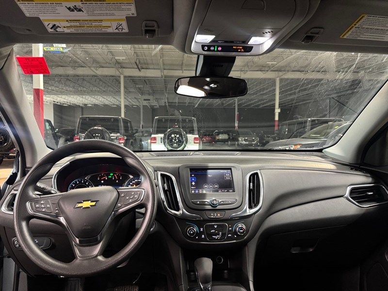 2023 Chevrolet Equinox AWD 4dr LT