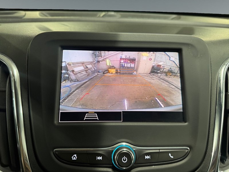 2023 Chevrolet Equinox AWD 4dr LT