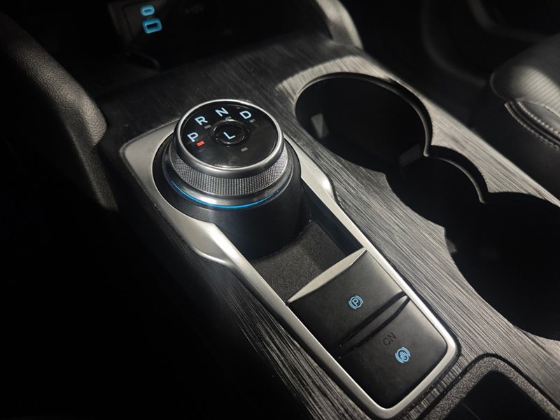 2023 Ford Escape Platinum AWD