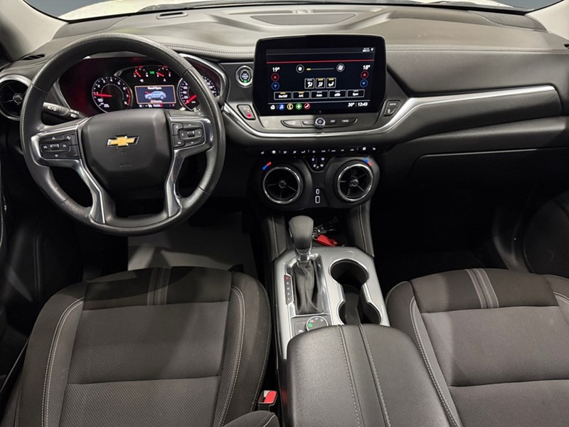 2023 Chevrolet Blazer AWD 4dr LT