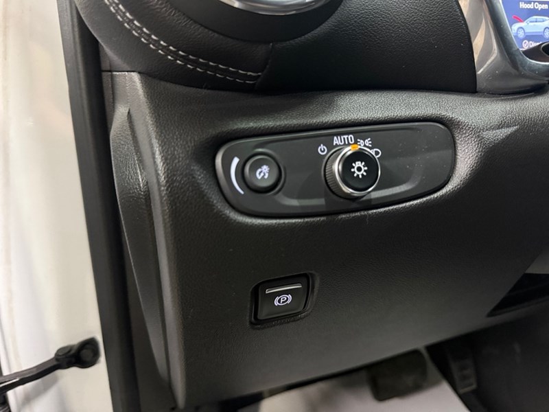 2023 Chevrolet Blazer AWD 4dr LT