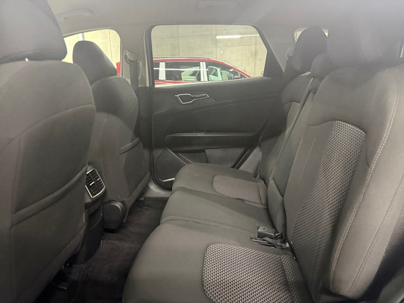 2025 Kia Sportage LX AWD