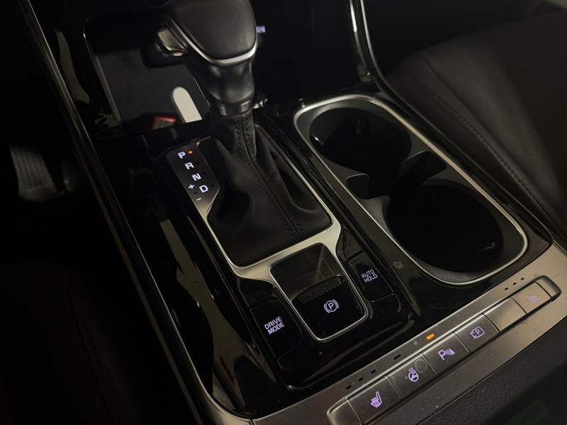 2023 Kia Carnival EX FWD