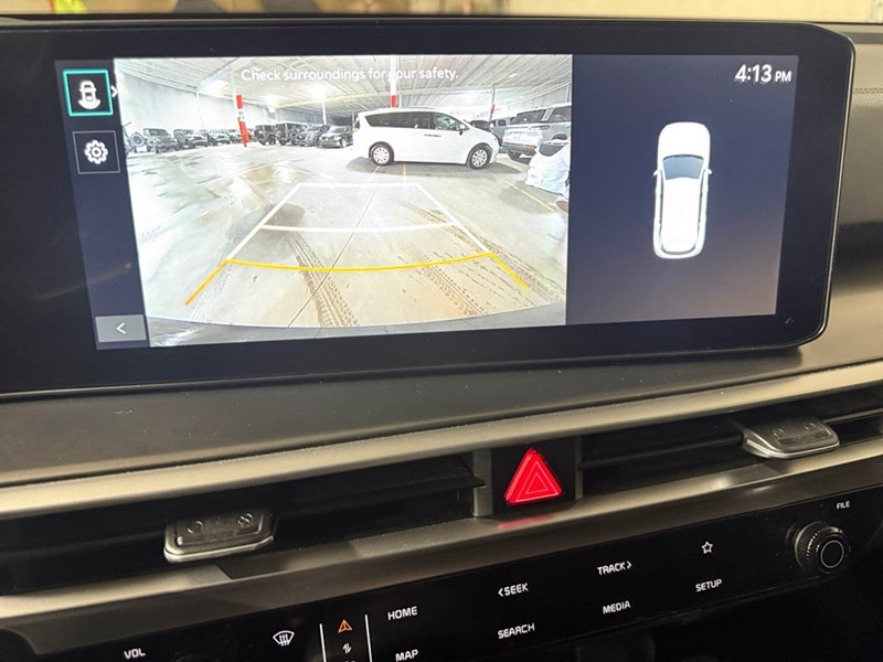 2024 Kia Sorento LX AWD