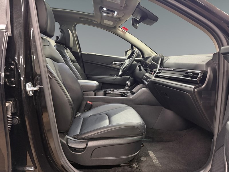 2024 Kia Sportage EX AWD