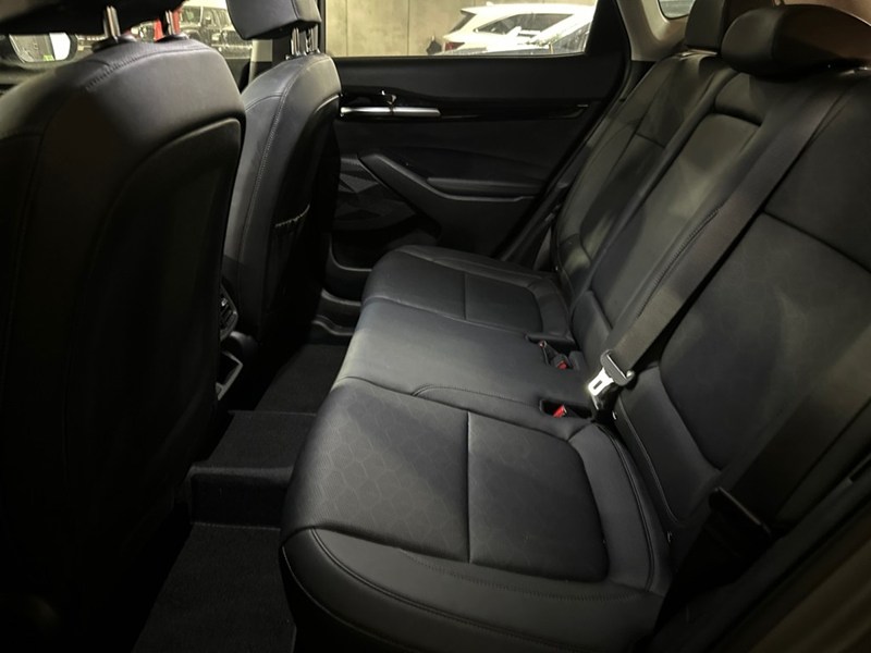 2024 Kia Seltos EX AWD