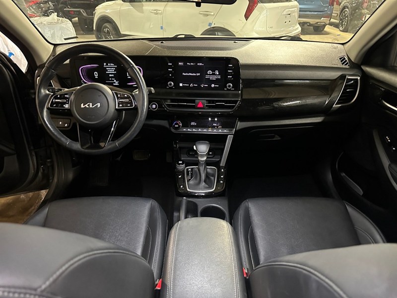 2024 Kia Seltos EX AWD