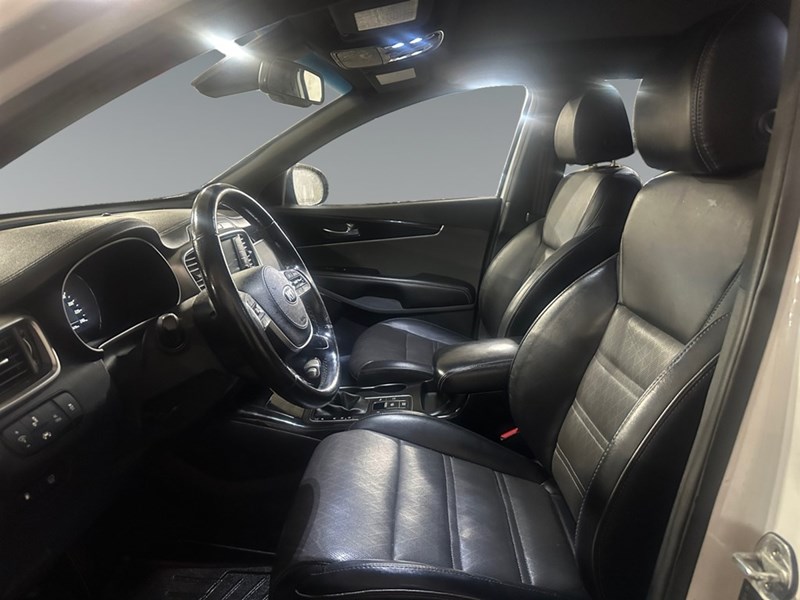 2019 Kia Sorento SXL Limited AWD w/Black Nappa