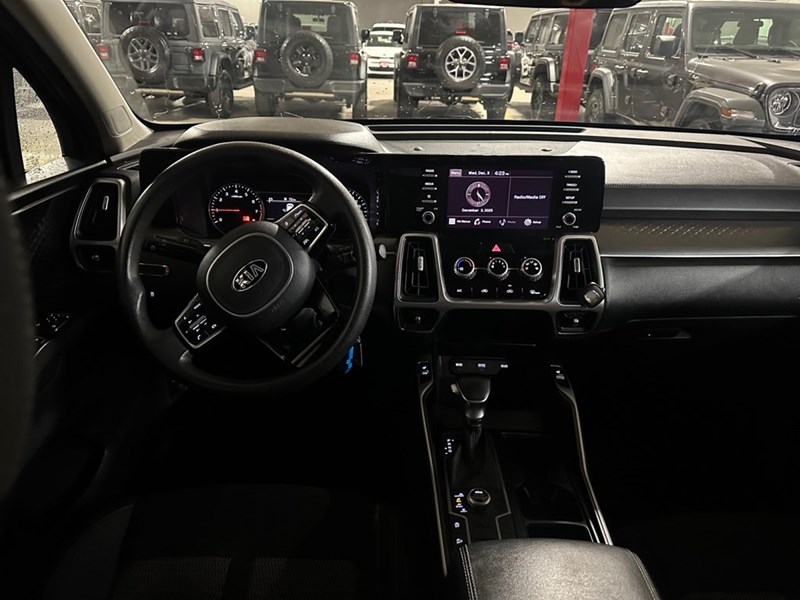 2021 Kia Sorento LX AWD