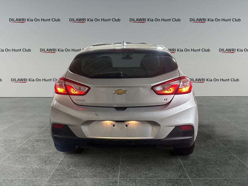2018 Chevrolet Cruze LT Auto
