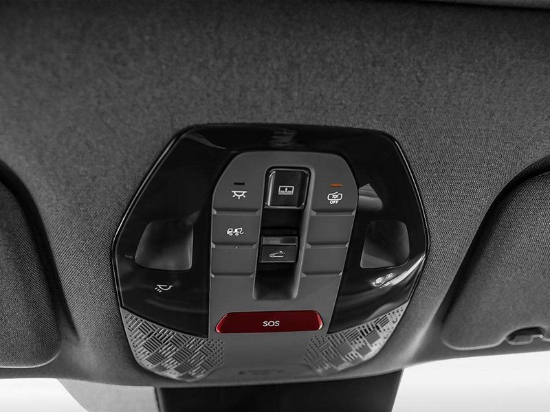 2026 Kia EV9 Land AWD with Premium Pkg